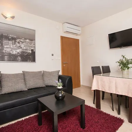 Antonio Apartment Makarska Exterior photo