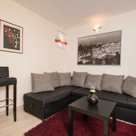 Antonio Apartment Makarska Exterior photo