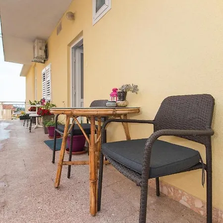 Antonio Apartment Makarska Exterior photo