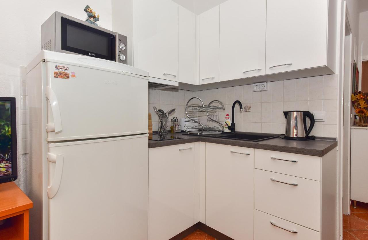 Antonio Apartment *