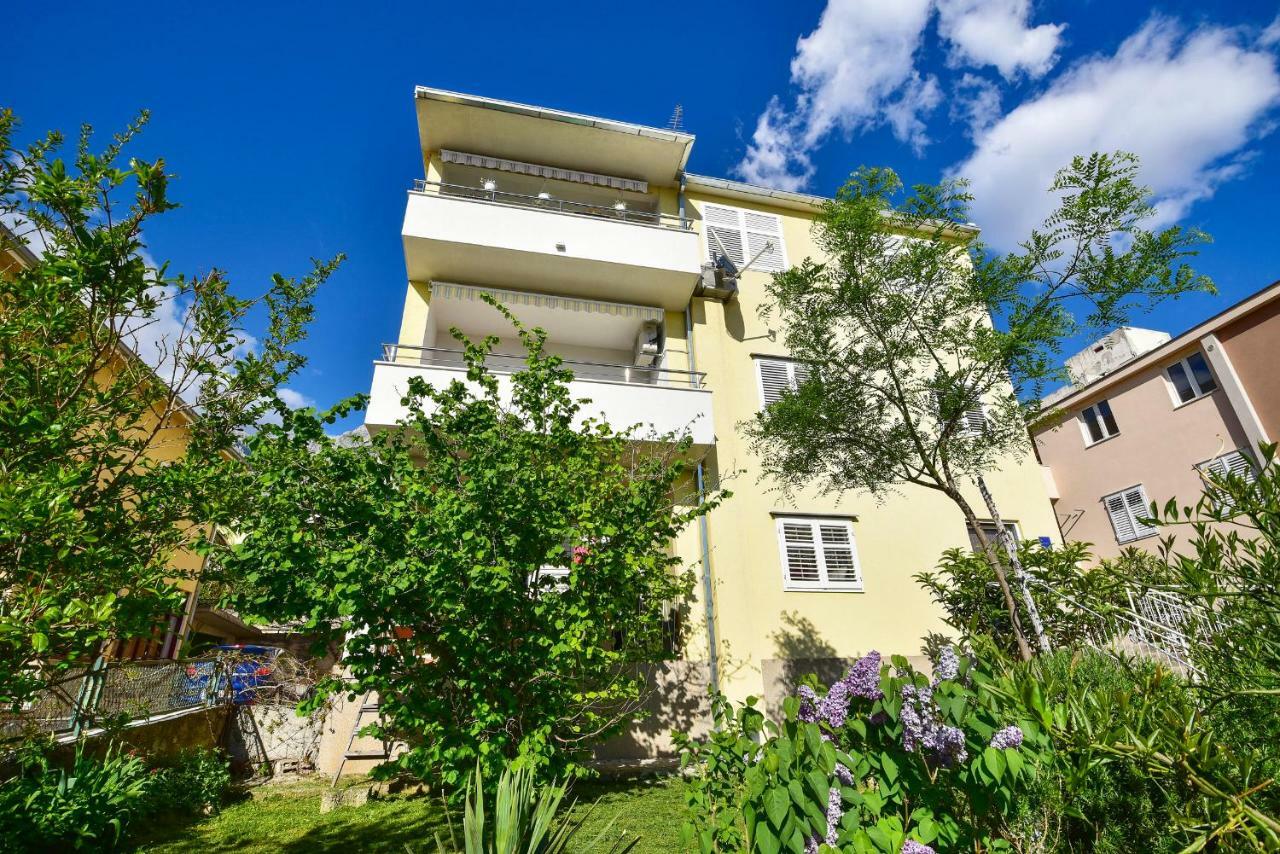 Apartment Antonio Makarska