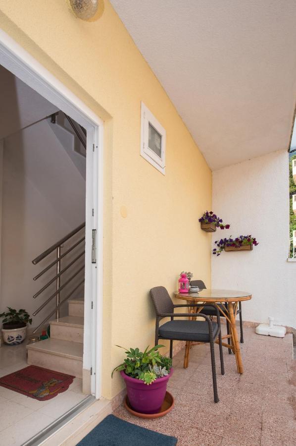 Antonio Apartment